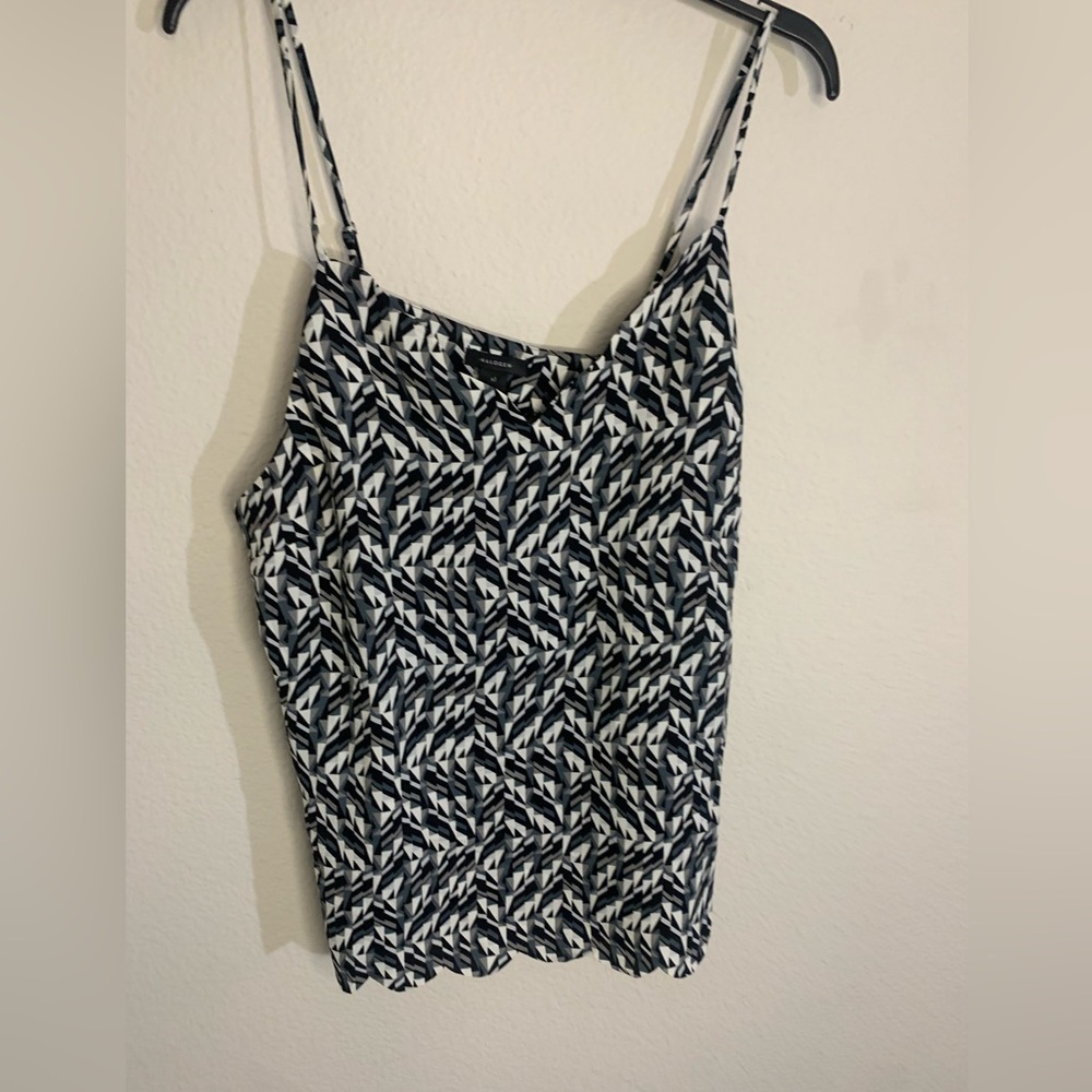 Size XL NWT Nordstorm women’s Halogen Tank Top office layering